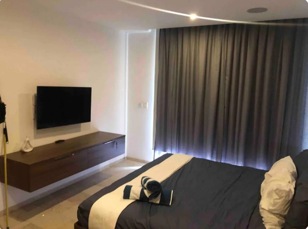Apartment The Shore Abel 110/ Gym+Pool+Ocean View Playa del Carmen Mexico